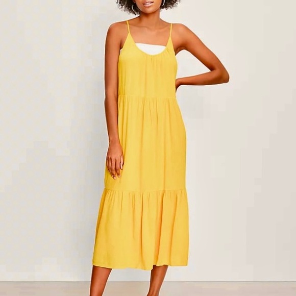 NWOT Loft Strappy Tiered Midi Dress Size M - Picture 1 of 8